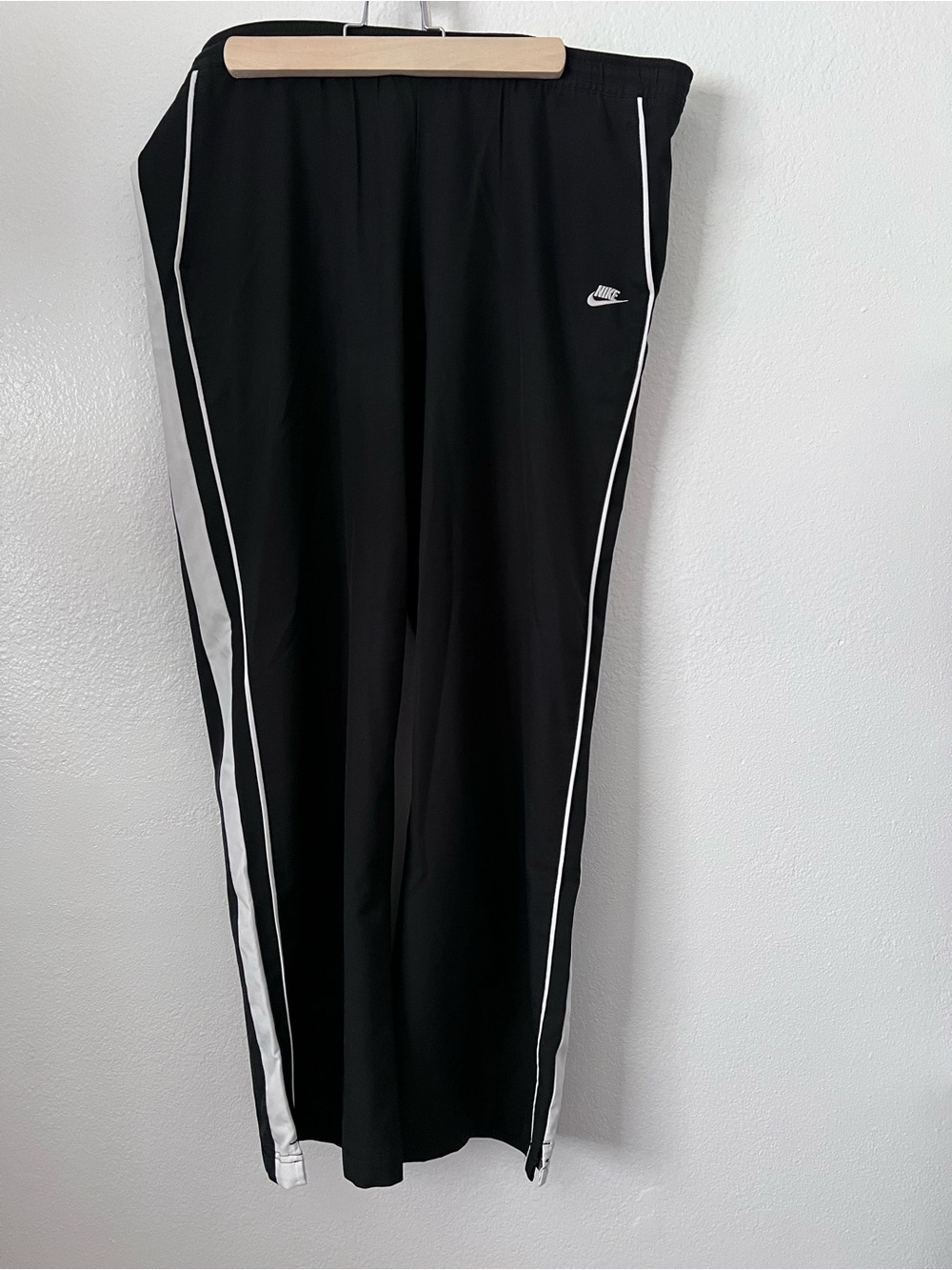 Nike Black White Side Stripe Track Pants Drawstring Athletic Jogger Size M